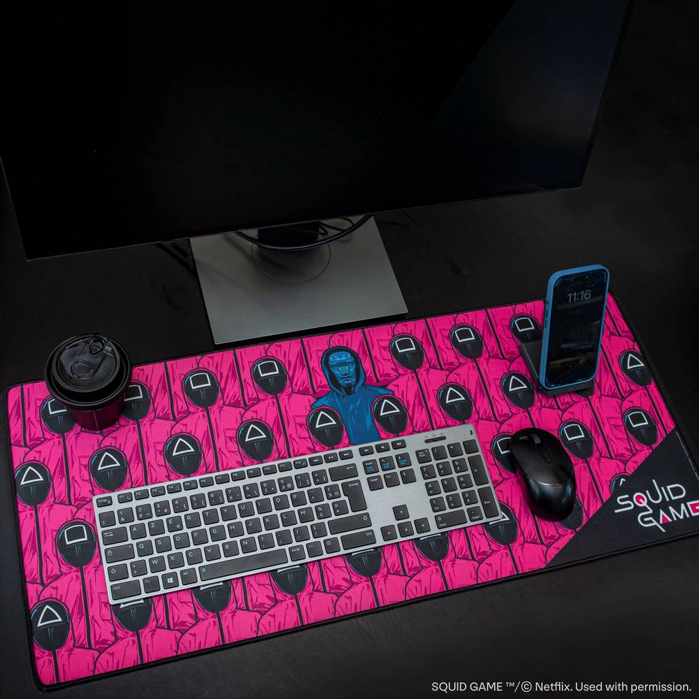 SG-Desk-Mat-Front-Man-and-Guards-Lifestyle-2-4895205619678-CR2540