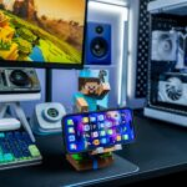 minecraft-steve-r-e-s-t-cable-guy-lifestyle-asset-medium1