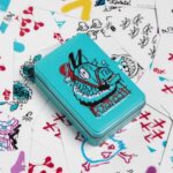 pp14531fo-fortnite-playing-cards-in-a-tin-lifestyle-2-square
