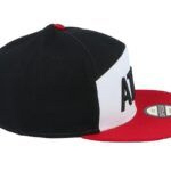 Atari Retro Colorblock Snapback Cap - Image 3