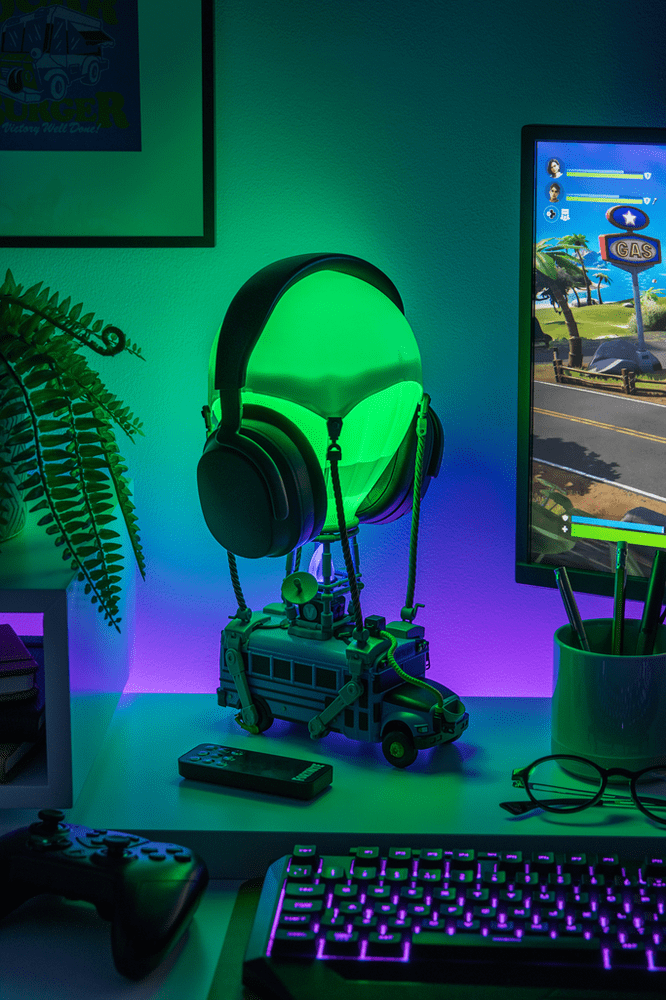 battle-bus-diorama-light-12