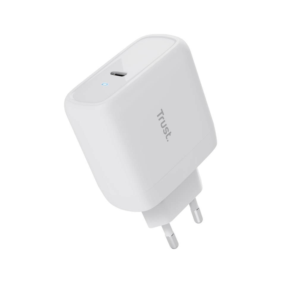 trust-maxo-65w-usb-c-charger-white-5