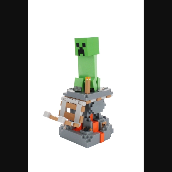 exg-minecraft-creeper-rest-shelf-down-front-left-hr-website-optimised