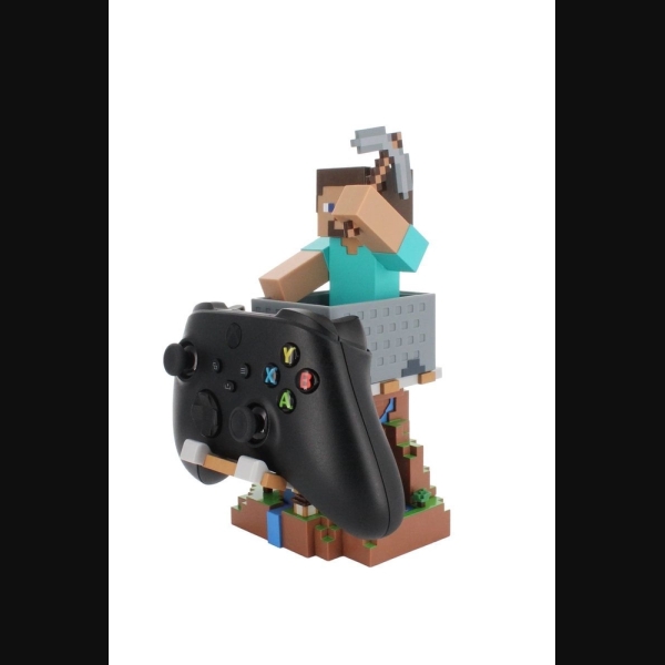 exg-minecraft-steve-xbox-front-left-hr-medium
