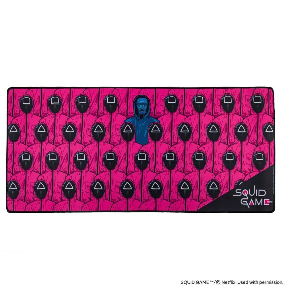 SG-Desk-Mat-Front-Man-and-Guards-Product-1-4895205619678-CR2540